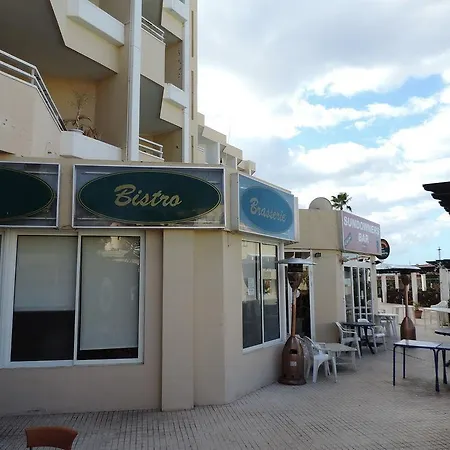 Green Park Hotel